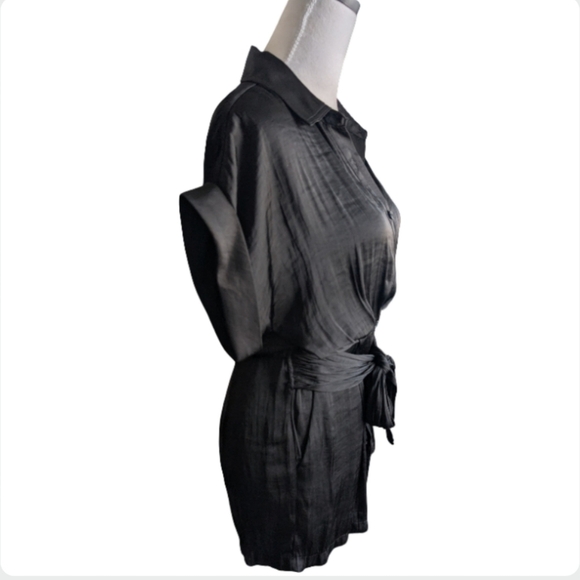 Steve Madden TORI Black Satin Romper Button Front NWT 0/XS - Picture 7 of 12